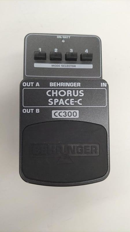 Behringer CC300