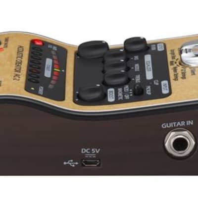 Zoom AC-2 Acoustic Creator Pedal With Sound Modelling And DI Box image 6