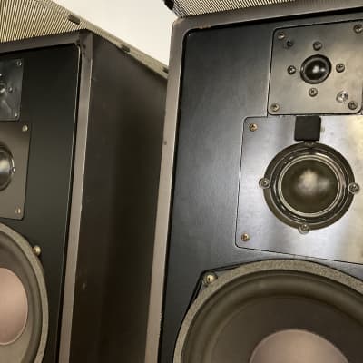Klein and Hummel O96 PRO ACTIVE tri amped studio monitor image 8