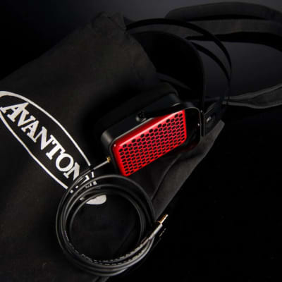 Reference-grade Open-back headphones w/Planar driv image 3