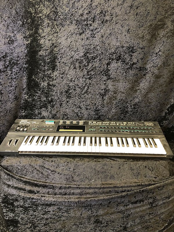 Yamaha DX7 IID Synthesizer (Nashville, Tennessee) image 1