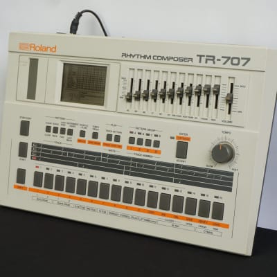 Roland TR-707 Rhythm Composer Classic Drum Machine Sequencer image 7