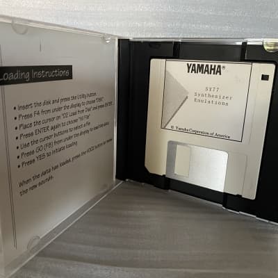 Yamaha 2 disks Synth Modulation & Classical Demos image 2