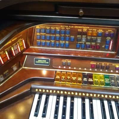 Lowrey Rhapsody Organ image 4