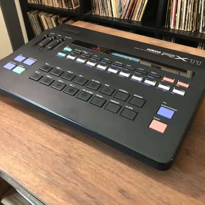 Yamaha RX11 Digital Rhythm Programmer 1984 - Black