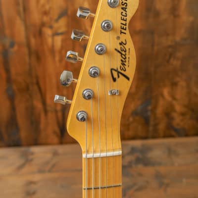 Mint Fender Custom Shop 1967 Telecaster Bigsby DLX Closet Classic, Maple Fingerboard - 3 Color Sunburst image 4