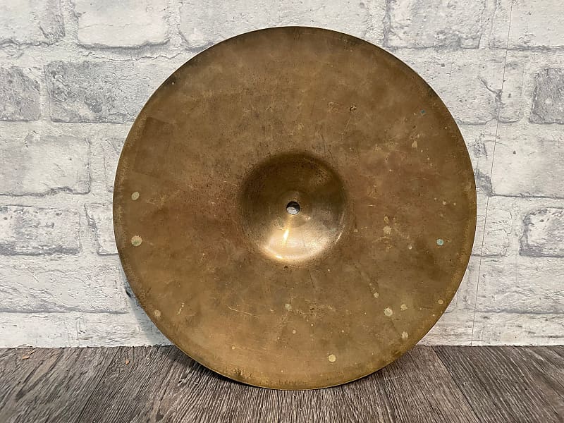 Zildjian DYNO BEAT HI HAT 13\"/33cm ハイハット Zildjian Z series 13” Dyno-beat hi hat demo - YouTube