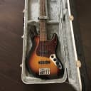 Fender Deluxe Active Jazz Bass + Case  2006 3-Color Sunburst