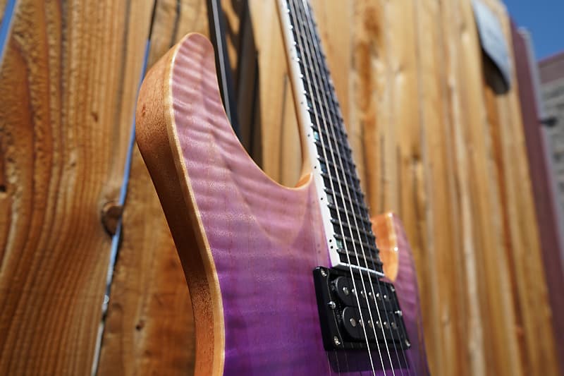 ESP USA Horizon-II Purple Natural Fade 6-String Electric ESP USA Horizon-II Purple Natural Fade 6-String Electric