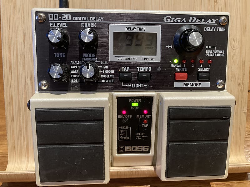 Boss DD-20 Giga Delay
