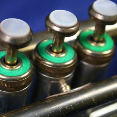 Olds Standard Bb trumpet 1946 - Brass & Nickel Silver image 4