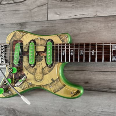 LIT Guitars No 007 Bombs Away 2024 - 2k Gloss image 3