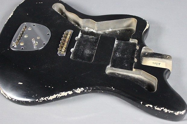 Left handed jazzmaster body sale