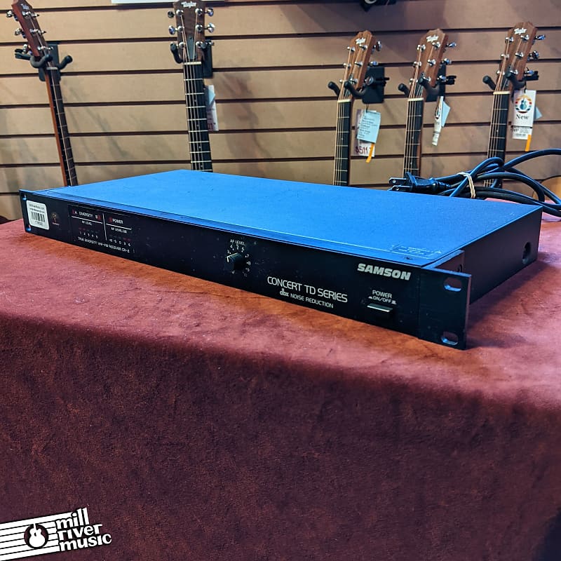 Samson CR-2 Concert TD Series DHF-FM Wireless Receiver Rackmount Used