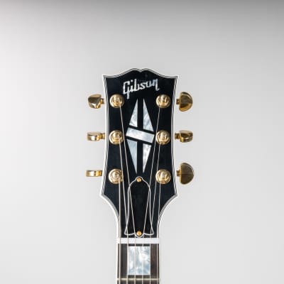Gibson 1963 Les Paul SG Custom Reissue with Maestro Vibrola, Classic white | Demo image 5