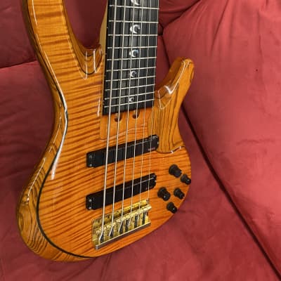 Yamaha TRB-JP1 John Patitucci Signature 6-String Bass Amber image 6