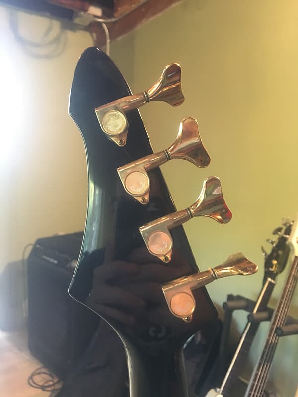 1981 Aria Pro II ZZB Deluxe Explorer-style Bass with