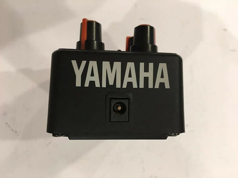 Yamaha CMD-100 Crunch & Metal Distortion Rare Vintage Guitar