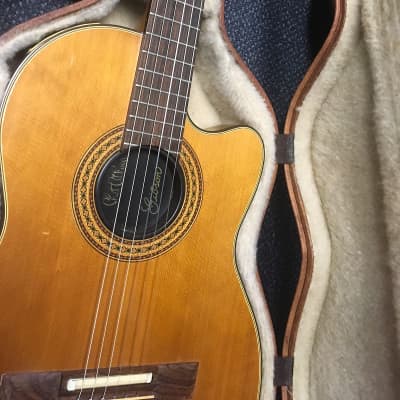 Gibson  chet atkins  CE 1985 Natural classical nylon series handmade in USA 1985 image 5