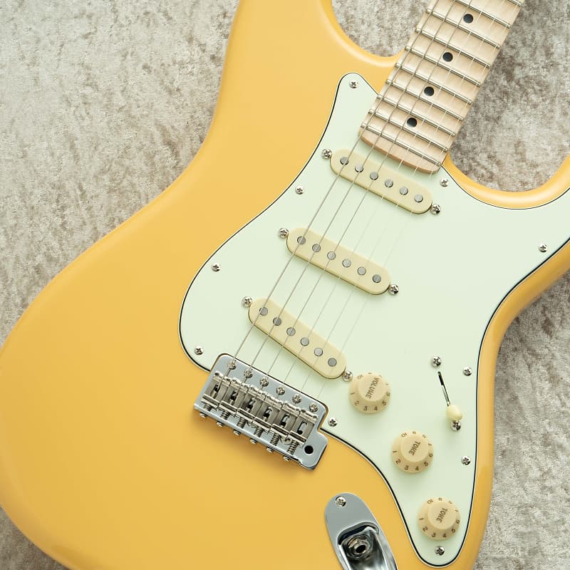 美品 SCHECTER PS-ST-DH-SC /BLK/M スキャロップ 限定 美品 SCHECTER PS-ST-DH-SC /BLK/M スキャロップ 限定
