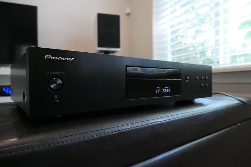 Pioneer PD-10AE 2021 Black single CD player | Reverb