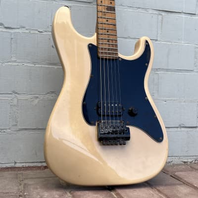 Fender Contemporary Series Stratocaster H 1985 - 1987