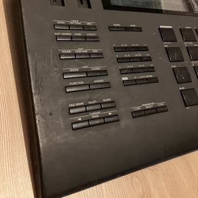 Roland R-8 Human Rhythm Composer Drum Machine | Reverb