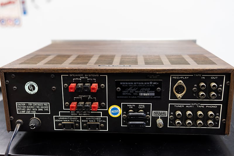 Marantz Model 1060 30-Watt Stereo Solid-State Integrated Amplifier image 2