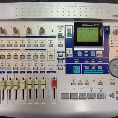 ビンテージ TASCAM 788 デジタルポータブルスタジオ 各動作確認済み 大放出セール】 ビンテージ TASCAM 788 デジタルポータブル
