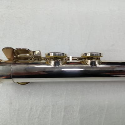Yamaha YFL-311 Standard Flute Silver image 9