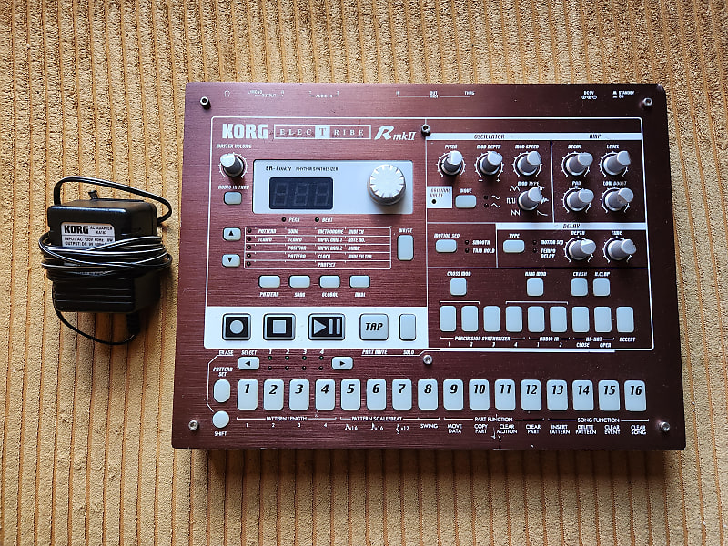 KORG ER-1 MKⅡ (ELECTRIBE R MKII) Korg Electribe-R MkII ER-1 MkII Rhythm Synthesizer 2000s