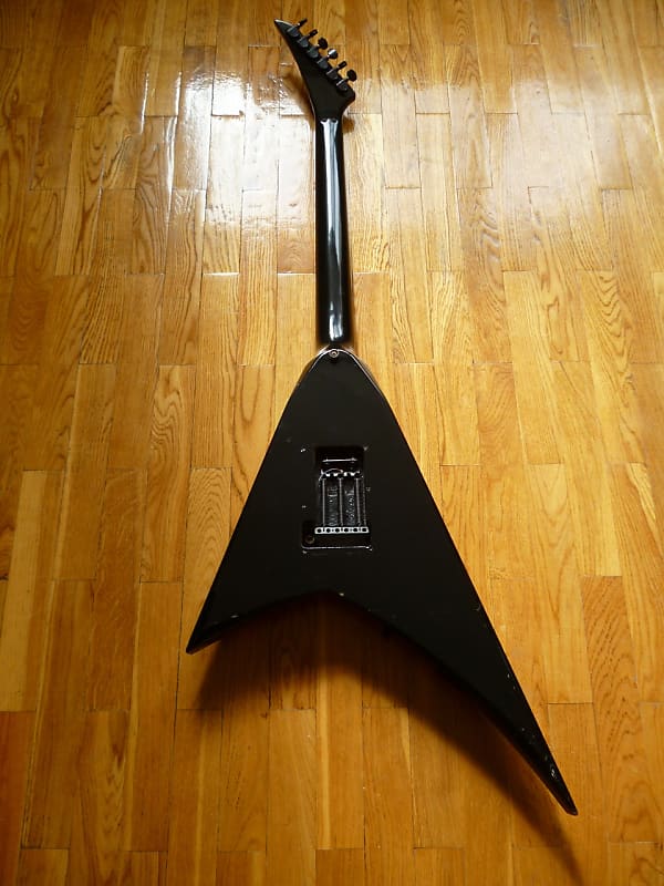 美品 FERNANDES RANDY RHOADS MODEL JS-100 IMG20241116132428_1200x1200.