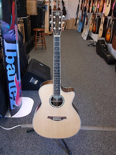 Monteleone guitars price hot sale