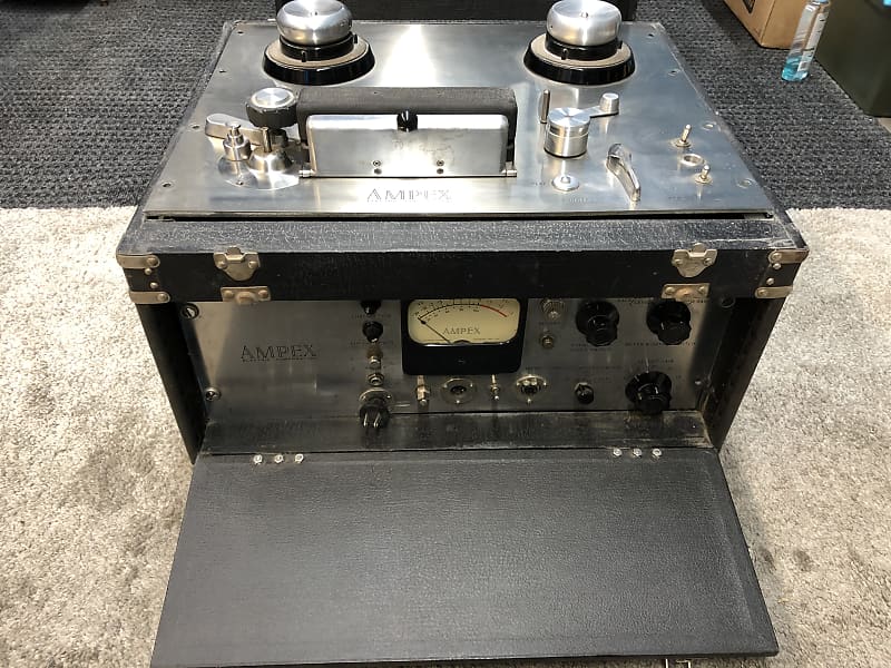 Ampex 401 (Reel to Reel Tape Recorder) 400