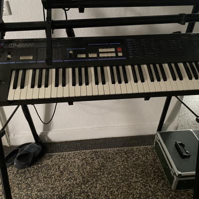 Korg DW-6000 1980s Vintage Synthesizer