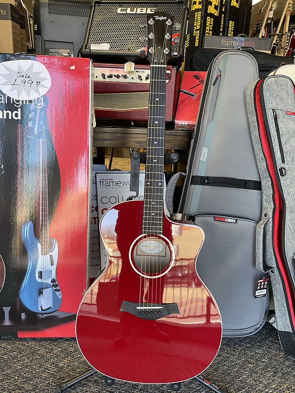 Taylor 214ce-RED DLX with ES2 Electronics Red