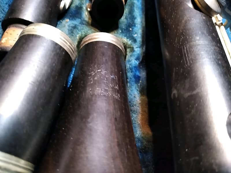 Martin-Freres Paris 1740 intermediate-level wood clarinet