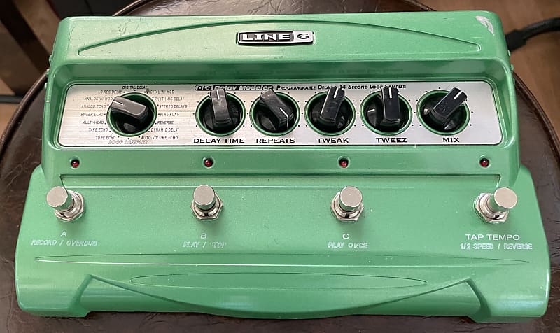 Line 6 DL4 Delay Modeler with New 9v AC Adapter | Reverb