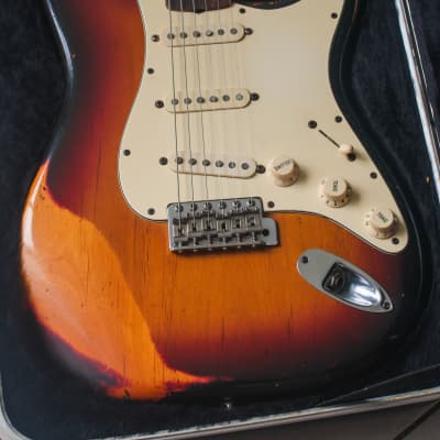 Fender American Vintage fullerton 62 Stratocaster 1982 - 3-Color Sunburst ( shipping from USA) for sale