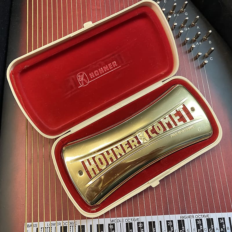 Hohner No. 3427 Comet Harmonica C/F with Case | Reverb