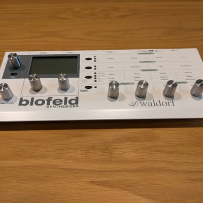 Waldorf Blofeld Desktop Synthesizer 2007 - Present - White