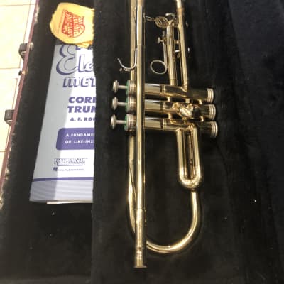Holton Collegiate Trumpet  T602 Lacquered Brass image 2