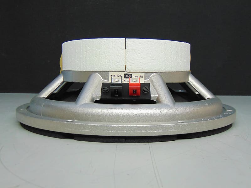 PEAVEY BLACK WIDOW 1202 4Ω リコーンバスケット 1本