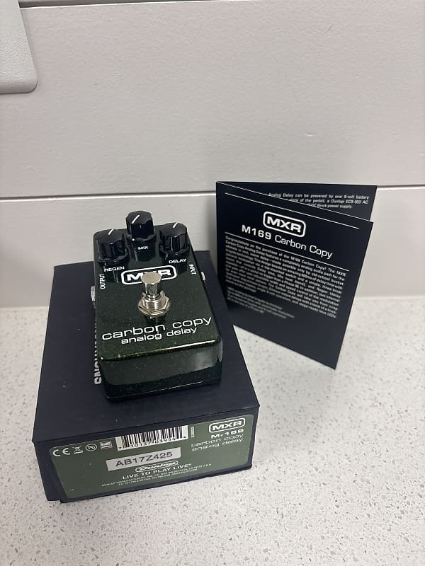 MXR M169 Carbon Copy Analog Delay