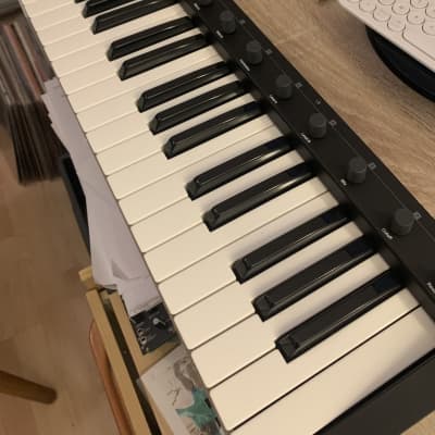 Elektron Digitone Keys 37-key Digital FM Synthesizer 2019 - Present - Black image 2