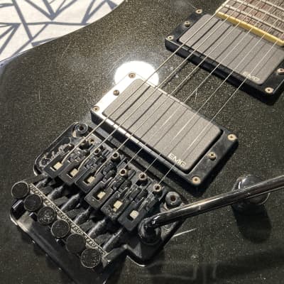 GroverJackson / SL.D/E-150 Soloist ” Metallic Black “ MIJ GroverJackson / SL.D/E-150 Soloist ” Metallic Black “ MIJ