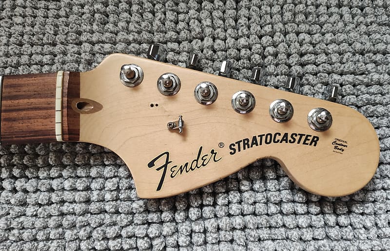 Fender Highway One Stratocaster Neck 2006 Large Headstock Fender Highway One Stratocaster Neck 2006 Large Headstock