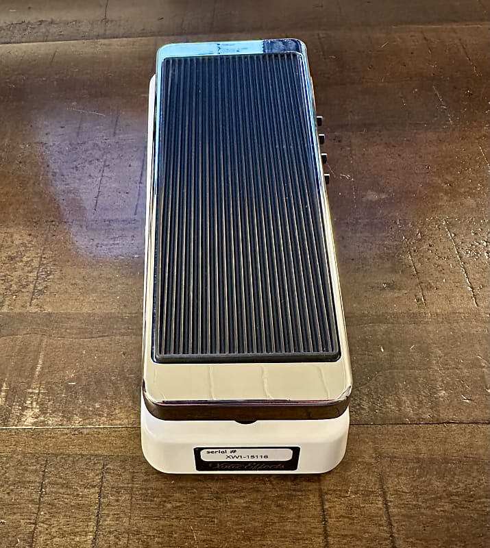 Xotic XW-1 Wah