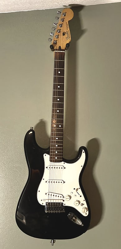 Fender Standard Roland Ready Stratocaster 1998 - 2005 image 1