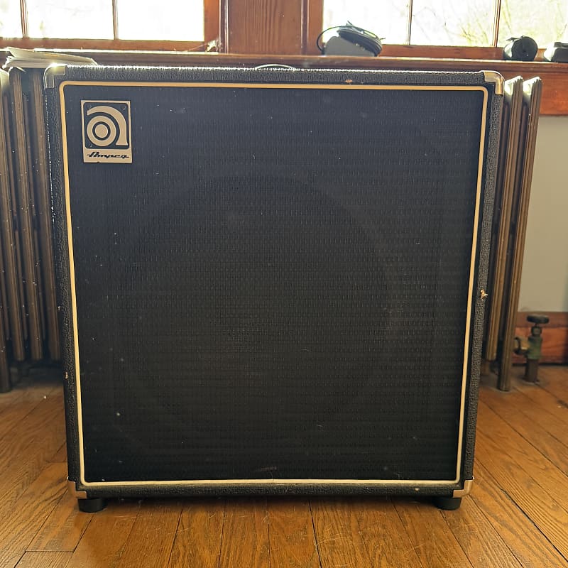 Ampeg BA-115 100-Watt 1x15